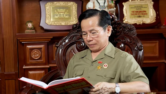 Anh 1